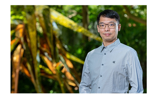 prof_zhang.png